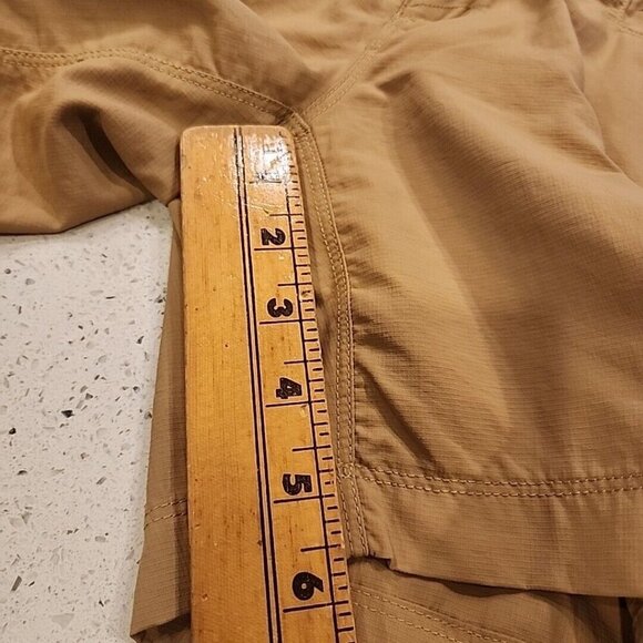 The North Face Women's Size 2 Shorts Khaki Tan - Picture 4 of 8